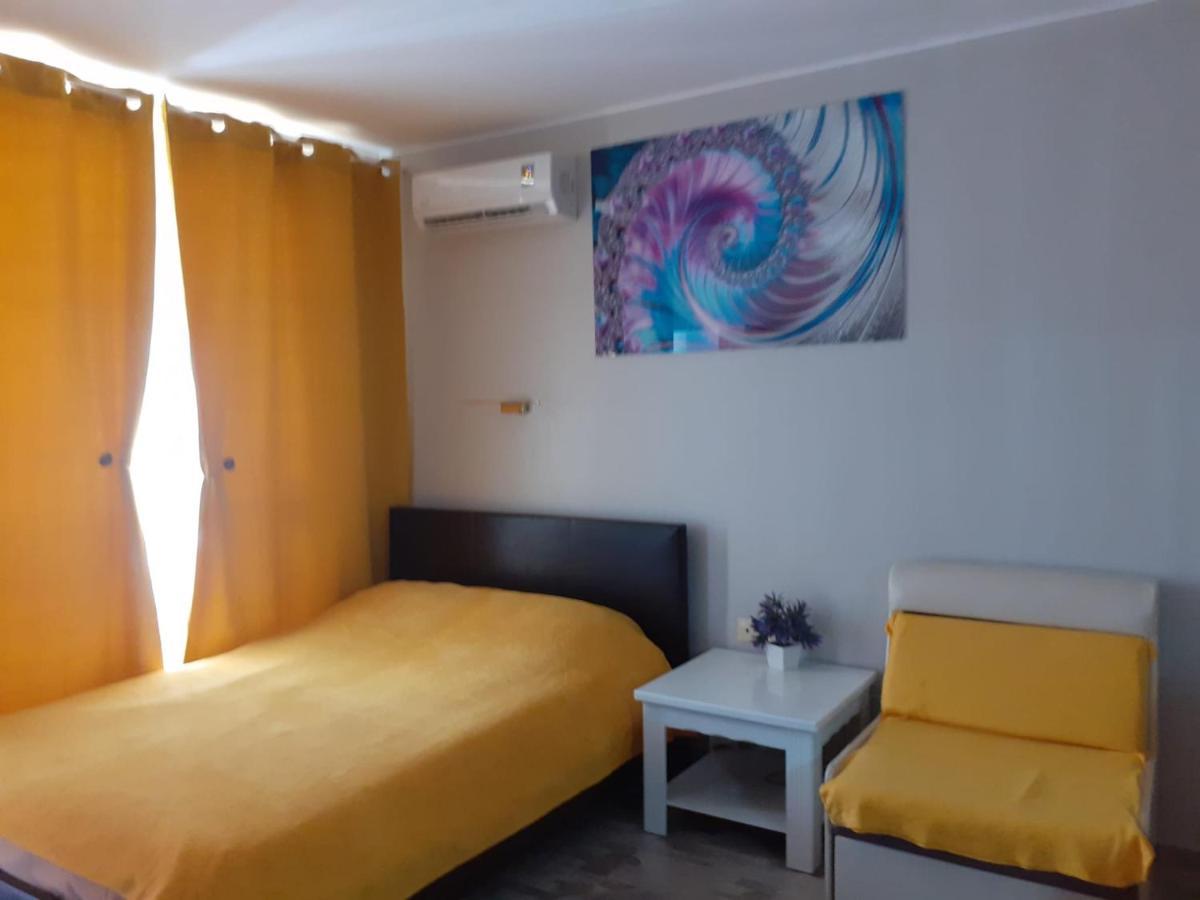 Parus-2-Studio Pomorie Exterior photo