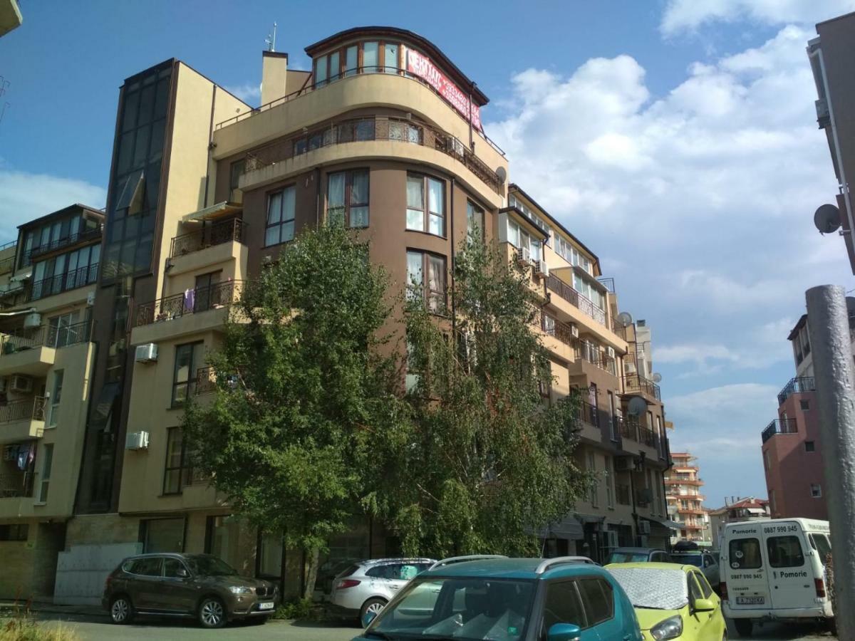Parus-2-Studio Pomorie Exterior photo